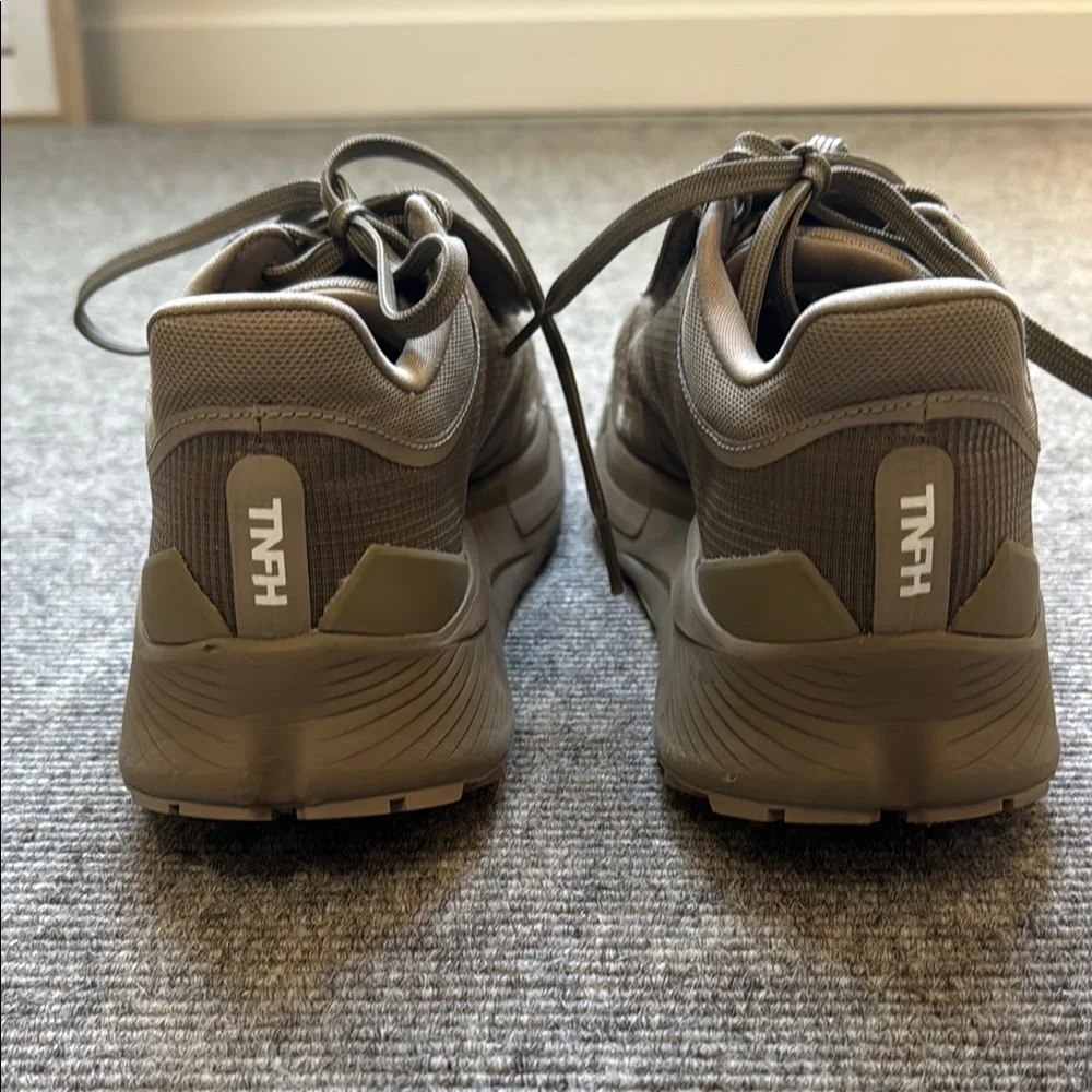 THE NORTH FACE x HYKE Vectiv Enduris III unisex 9 (men’s 8, women’s 9.5)